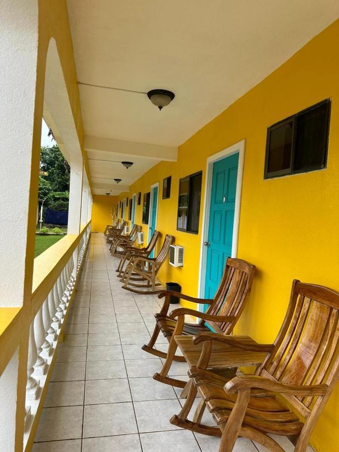 Sunshine Hotel リトル・コーン島 エクステリア 写真
